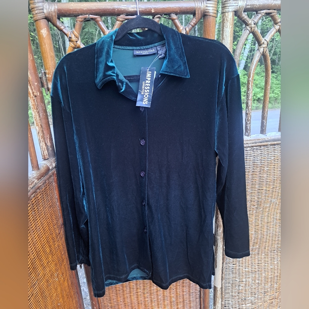Impressions medium green velvet vintage shirt💚🌵🌴🌻